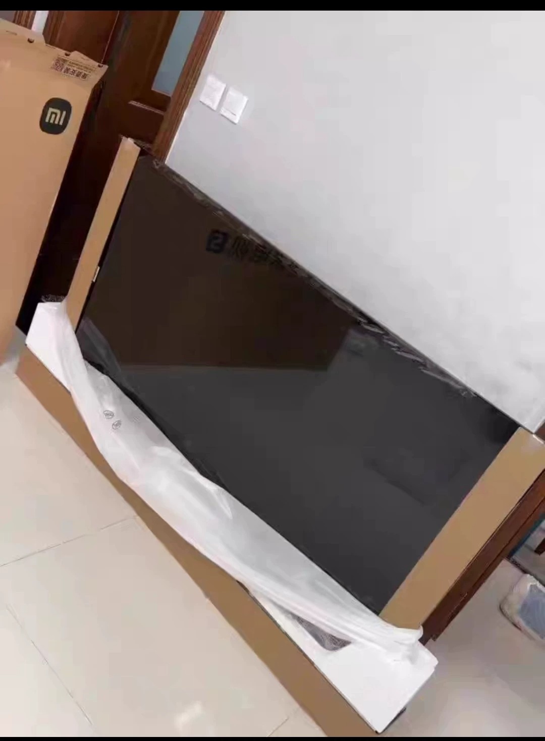 二手价处理小米超清4k智能液晶电视机55寸 43寸50寸55寸寸60寸 75寸家用wifi网络投屏 公司场地明年不再续租，下半年要准备搬迁了，现提前清仓处理一批